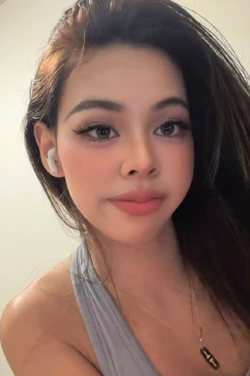 4529女孩.jpg